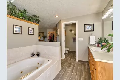 3071 Greenbrook Ct NE, Salem, OR 97305 - Photo 16