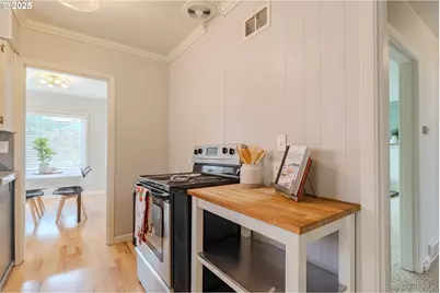 1908 Grant St, Vancouver, WA 98660 - Photo 16