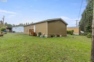 69127 Wildwood Rd, North Bend, OR 97459 - Photo 20