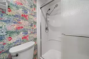 1960 Lincoln St, North Bend, OR 97459 - Photo 22