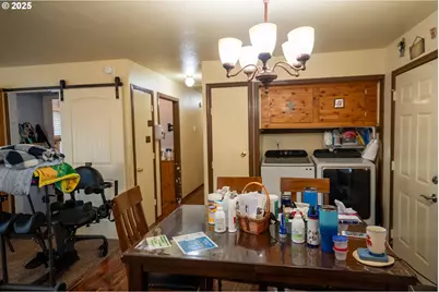 515 SE 6th St, Hermiston, OR 97838 - Photo 24