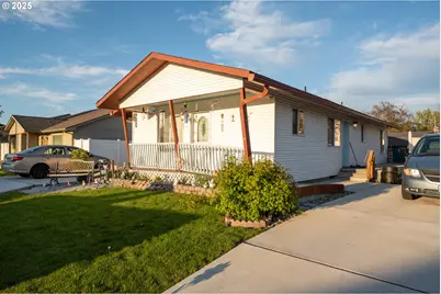 515 SE 6th St, Hermiston, OR 97838 - Photo 18