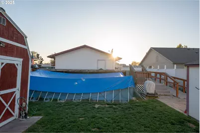 515 SE 6th St, Hermiston, OR 97838 - Photo 32