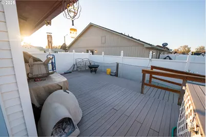 515 SE 6th St, Hermiston, OR 97838 - Photo 34