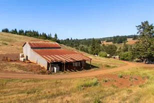 1066 Red Hill Rd, Oakland, OR 97462 - Photo 12