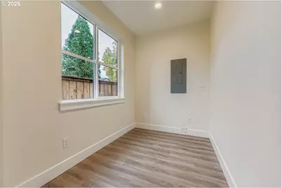 7754 SW Bonita Rd, Tigard, OR 97224 - Photo 8