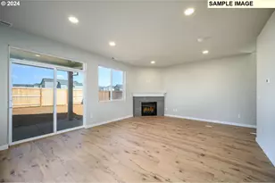 10572 SE Heritage Rd, Happy Valley, OR 97086 - Photo 22