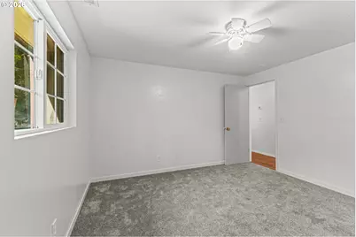 1910 Ash St, North Bend, OR 97459 - Photo 18