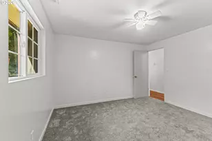 1910 Ash St, North Bend, OR 97459 - Photo 18