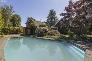 809 NE Jackson School Rd, Hillsboro, OR 97124 - Photo 30