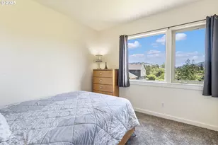 1105 29th St, Hood River, OR 97031 - Photo 10