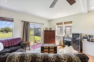 1105 29th St, Hood River, OR 97031 - Photo 26