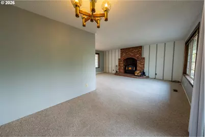 10107 Emily Dr, Island City, OR 97850 - Photo 14