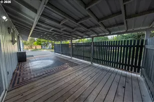 10107 Emily Dr, Island City, OR 97850 - Photo 36