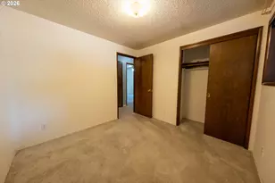 10107 Emily Dr, Island City, OR 97850 - Photo 26