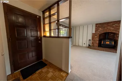 10107 Emily Dr, Island City, OR 97850 - Photo 8
