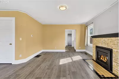 134 S 3rd St, Saint Helens, OR 97051 - Photo 6