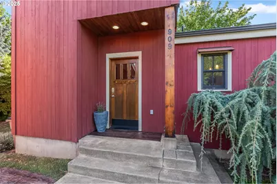 909 Nina Ln, Hood River, OR 97031 - Photo 4