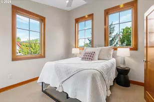 909 Nina Ln, Hood River, OR 97031 - Photo 20