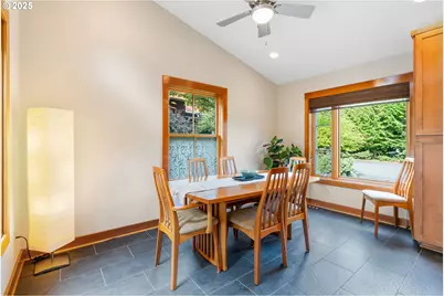 909 Nina Ln, Hood River, OR 97031 - Photo 14