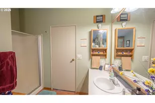 1361 Private Dr, Coquille, OR 97423 - Photo 22