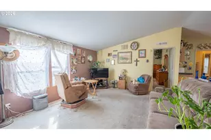 1361 Private Dr, Coquille, OR 97423 - Photo 8