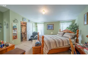 1361 Private Dr, Coquille, OR 97423 - Photo 20