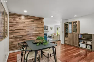 4617 SW Pomona St, Portland, OR 97219 - Photo 10
