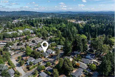 4617 SW Pomona St, Portland, OR 97219 - Photo 40