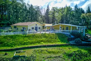 1160 Cleveland Loop Dr, Roseburg, OR 97471 - Photo 6