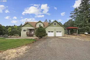 12111 Cougar Ln, Turner, OR 97392 - Photo 2