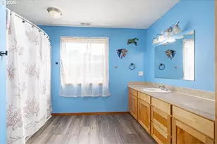 12111 Cougar Ln, Turner, OR 97392 - Photo 24