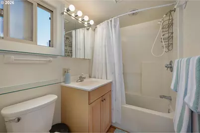 429 N Bridgeton Rd #15, Portland, OR 97217 - Photo 44