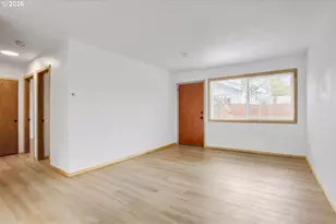 4414 SE 64th Ave, Portland, OR 97206 - Photo 8