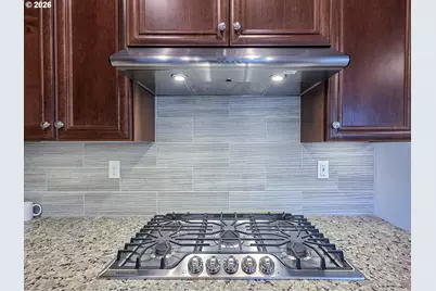 15566 SW Wren Ln, Beaverton, OR 97007 - Photo 12