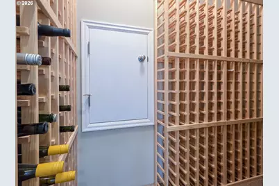 15566 SW Wren Ln, Beaverton, OR 97007 - Photo 40