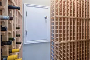 15566 SW Wren Ln, Beaverton, OR 97007 - Photo 40