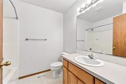 3624 NE 217th Ave, Fairview, OR 97024 - Photo 28