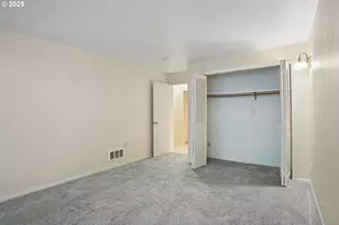 4460 SW Scholls Ferry Rd, Portland, OR 97225 - Photo 18