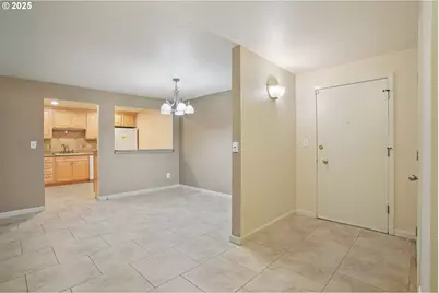 4460 SW Scholls Ferry Rd #3, Portland, OR 97225 - Photo 4