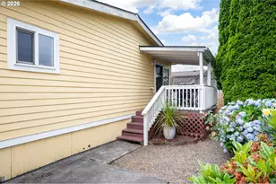 1949 SE Palmquist Rd, Gresham, OR 97080 - Photo 4