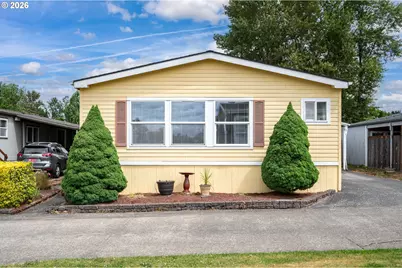1949 SE Palmquist Rd #4, Gresham, OR 97080 - Photo 1