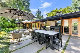 10200 SW Hawthorne Ln, Portland, OR 97225 - Photo 36