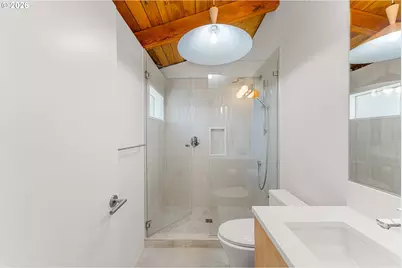 10200 SW Hawthorne Ln, Portland, OR 97225 - Photo 34