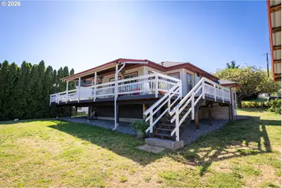2215 E 16th St, The Dalles, OR 97058 - Photo 8
