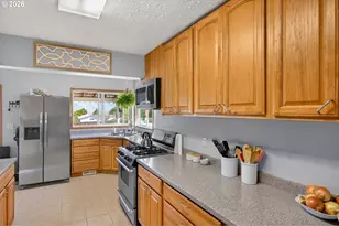 2215 E 16th St, The Dalles, OR 97058 - Photo 24