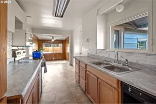 714 Water St, Dayton, OR 97114 - Photo 14