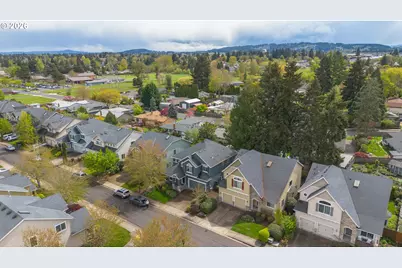 21626 SW Parkin Ln, Beaverton, OR 97003 - Photo 34