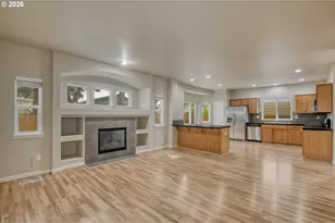 21626 SW Parkin Ln, Beaverton, OR 97003 - Photo 8