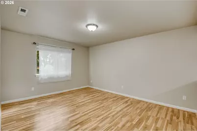 21626 SW Parkin Ln, Beaverton, OR 97003 - Photo 16